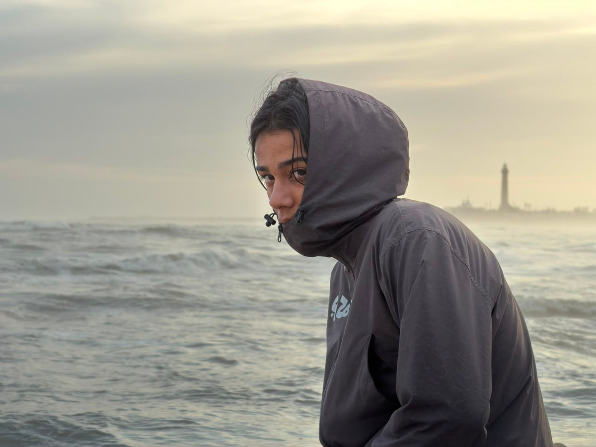 Dua Raincoat
