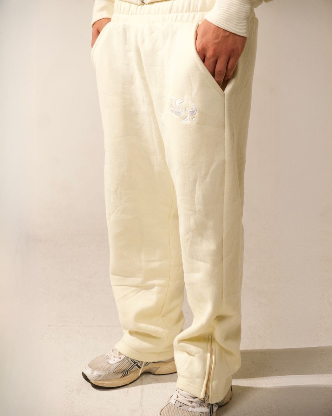 سروال "مدينة"